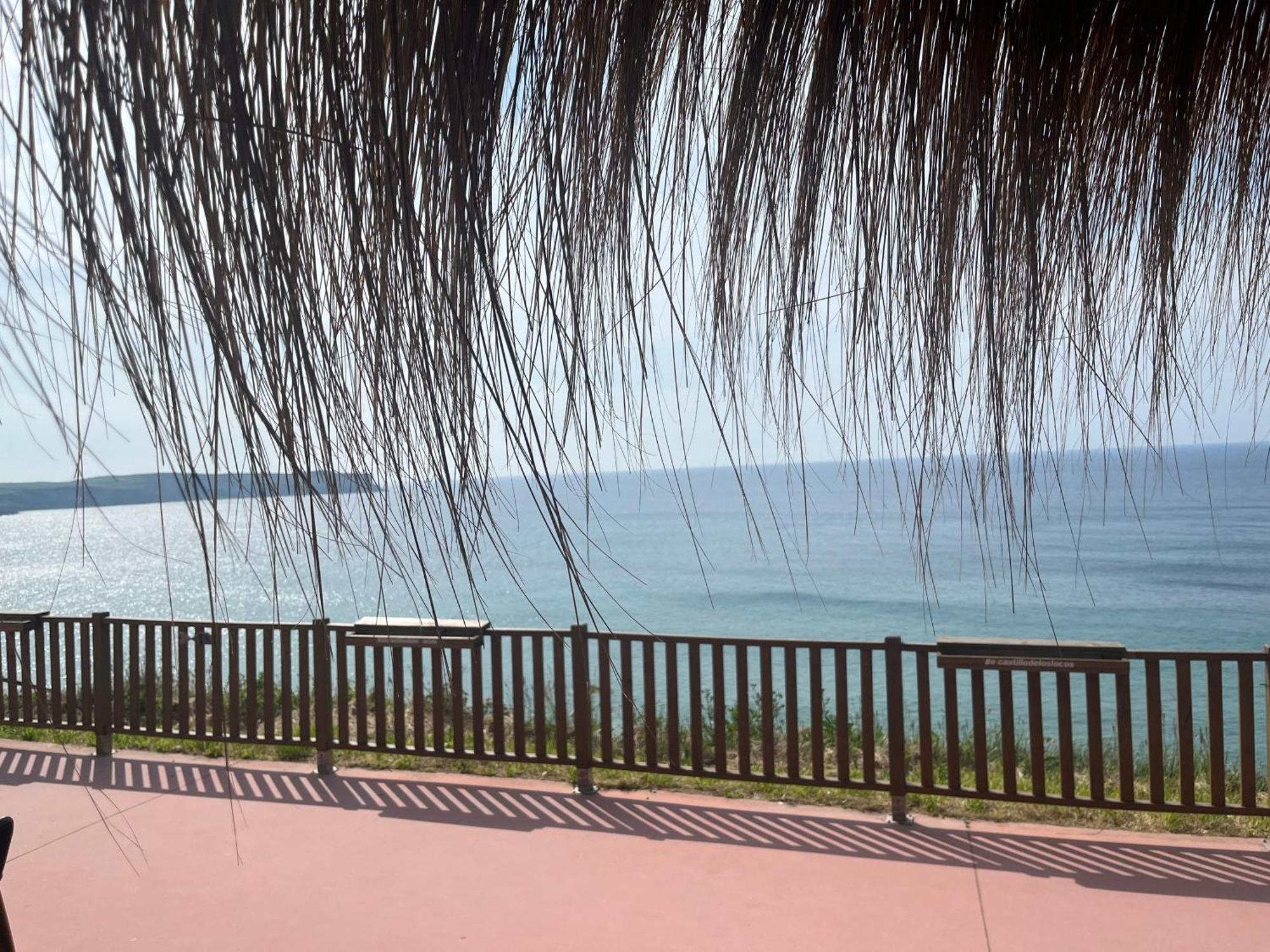 Pension Angelines, Sneuu Hostel Сантандер Экстерьер фото