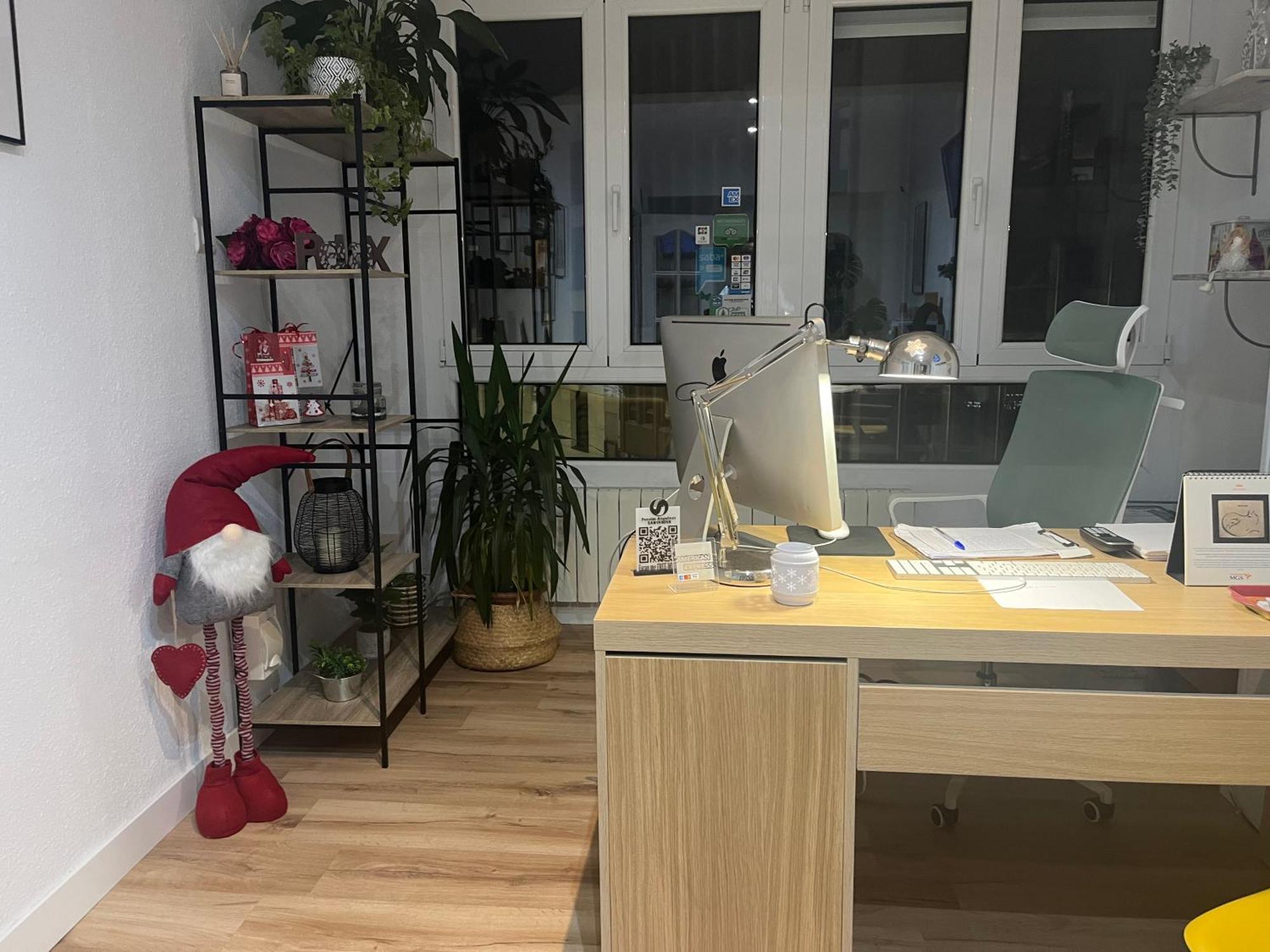 Pension Angelines, Sneuu Hostel Сантандер Экстерьер фото