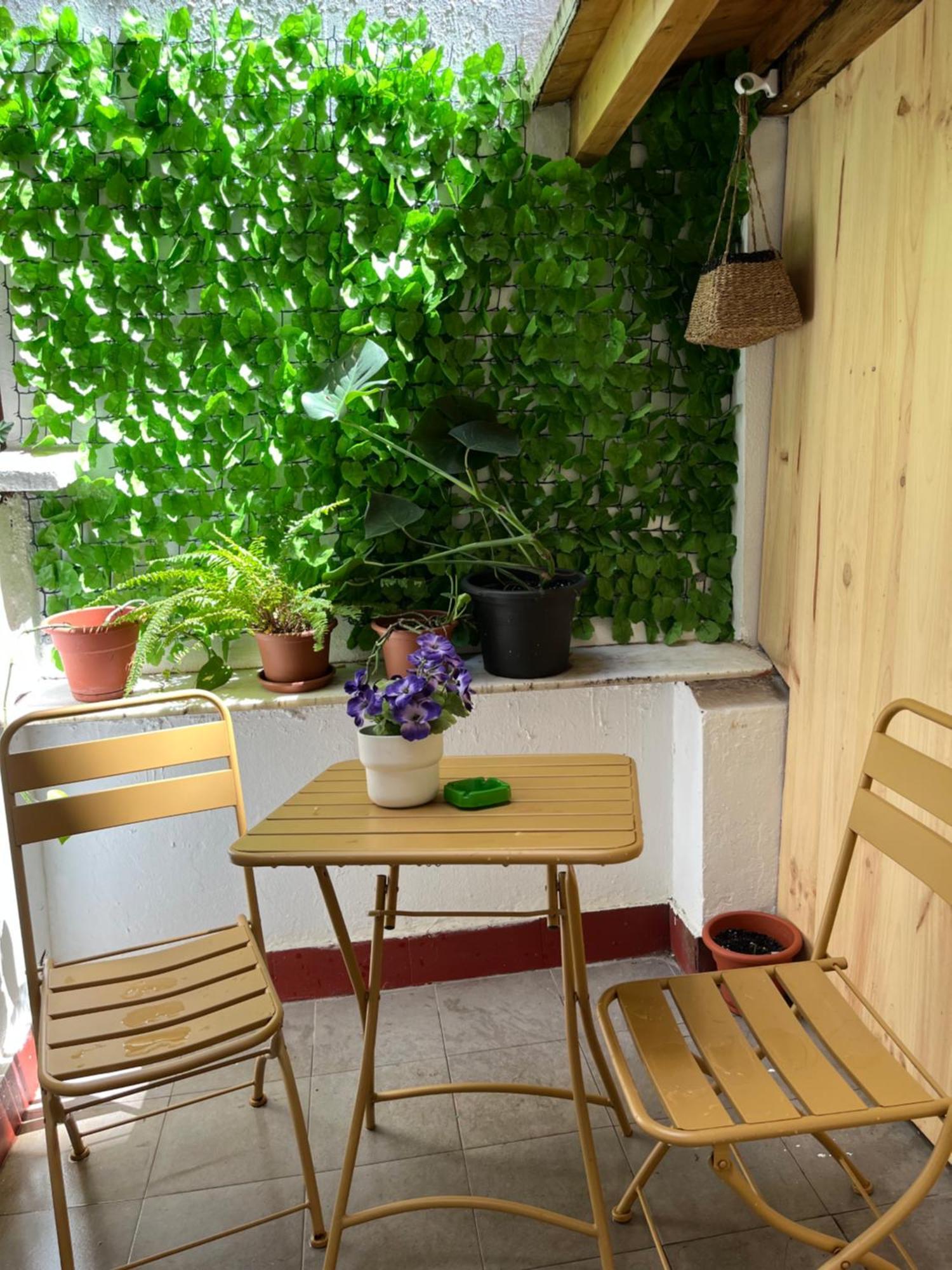 Pension Angelines, Sneuu Hostel Сантандер Экстерьер фото